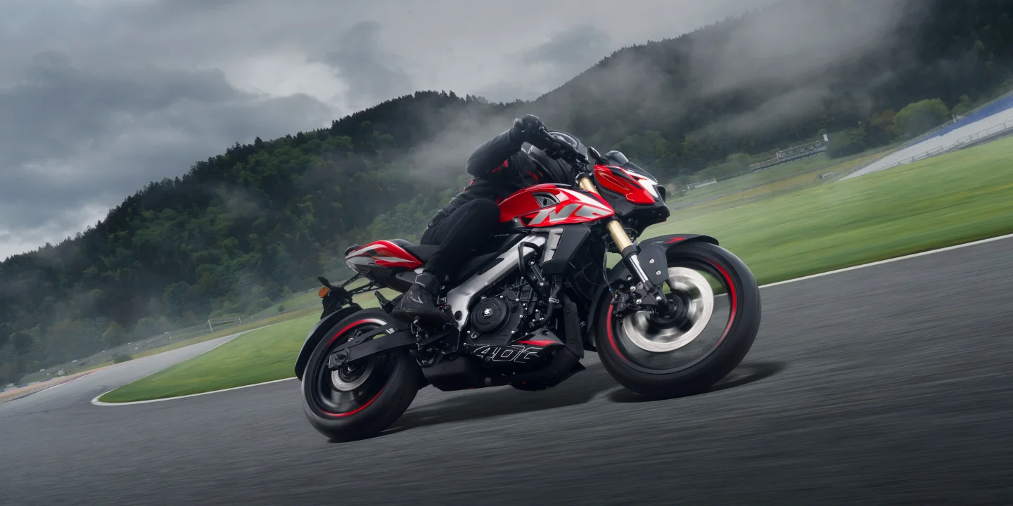 Pulsar NS400Z